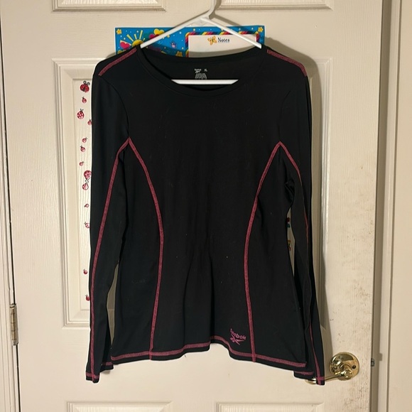 Reebok Tops - women’s rebook top